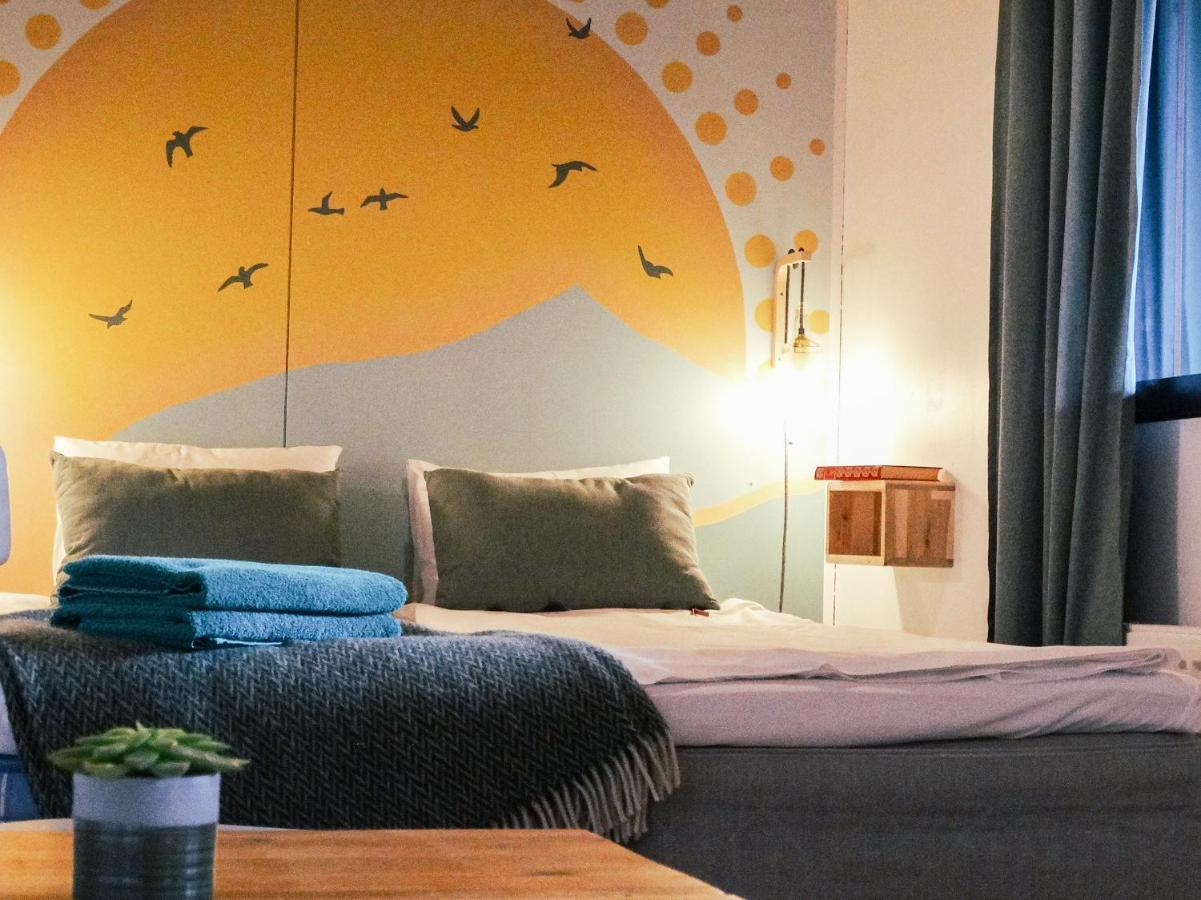 Äkäslompolo Silver Fox Hostel מראה חיצוני תמונה